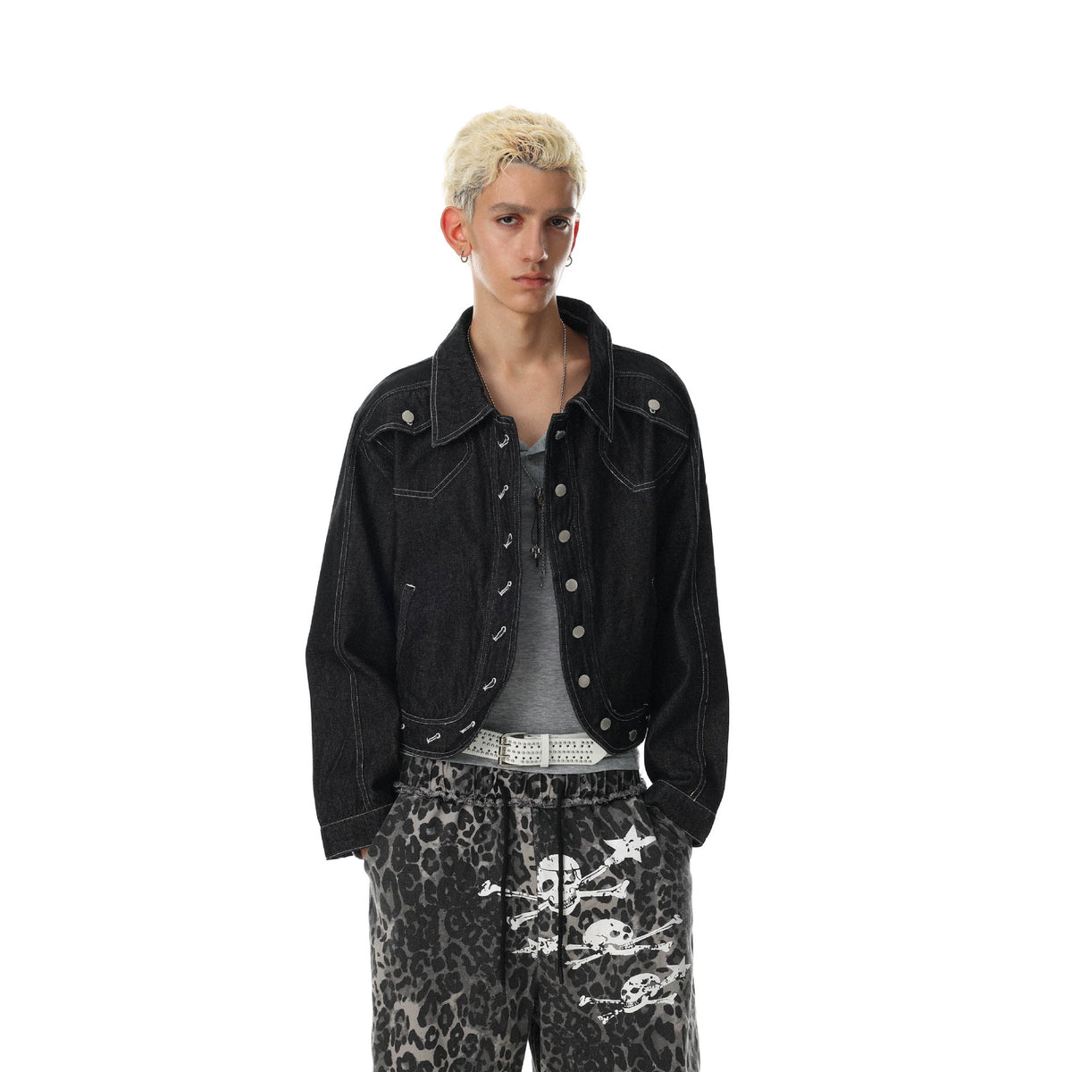 Contrast Stitching Multi-Button Lapel Collar Cropped Curved Hem Black Denim Jacket
